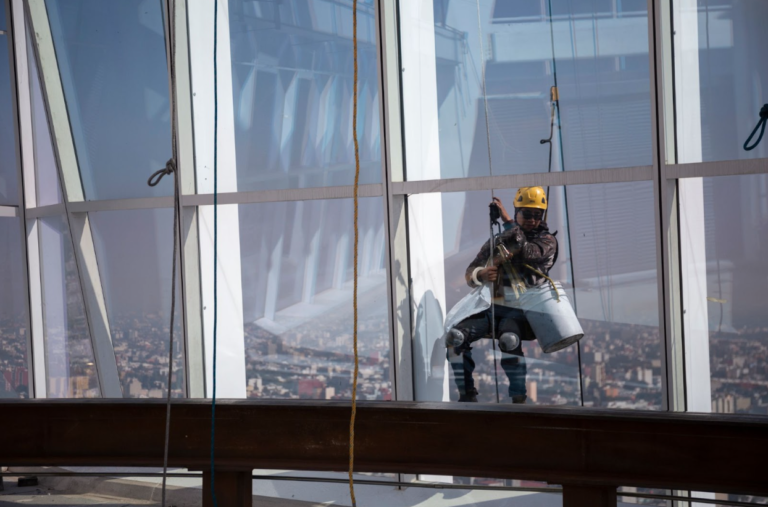 high rise window cleaning in new york city